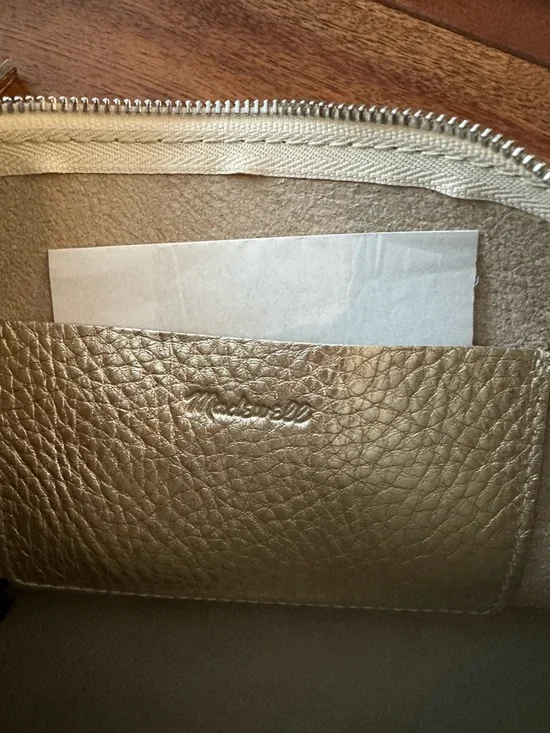 ☀️ New! MADEWELL Mini Crossbody Bag in Soft Grain Gold Metallic - Picture 10 of 12